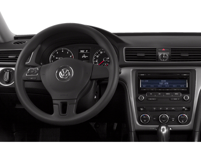 2015 Volkswagen Passat SEL Premium