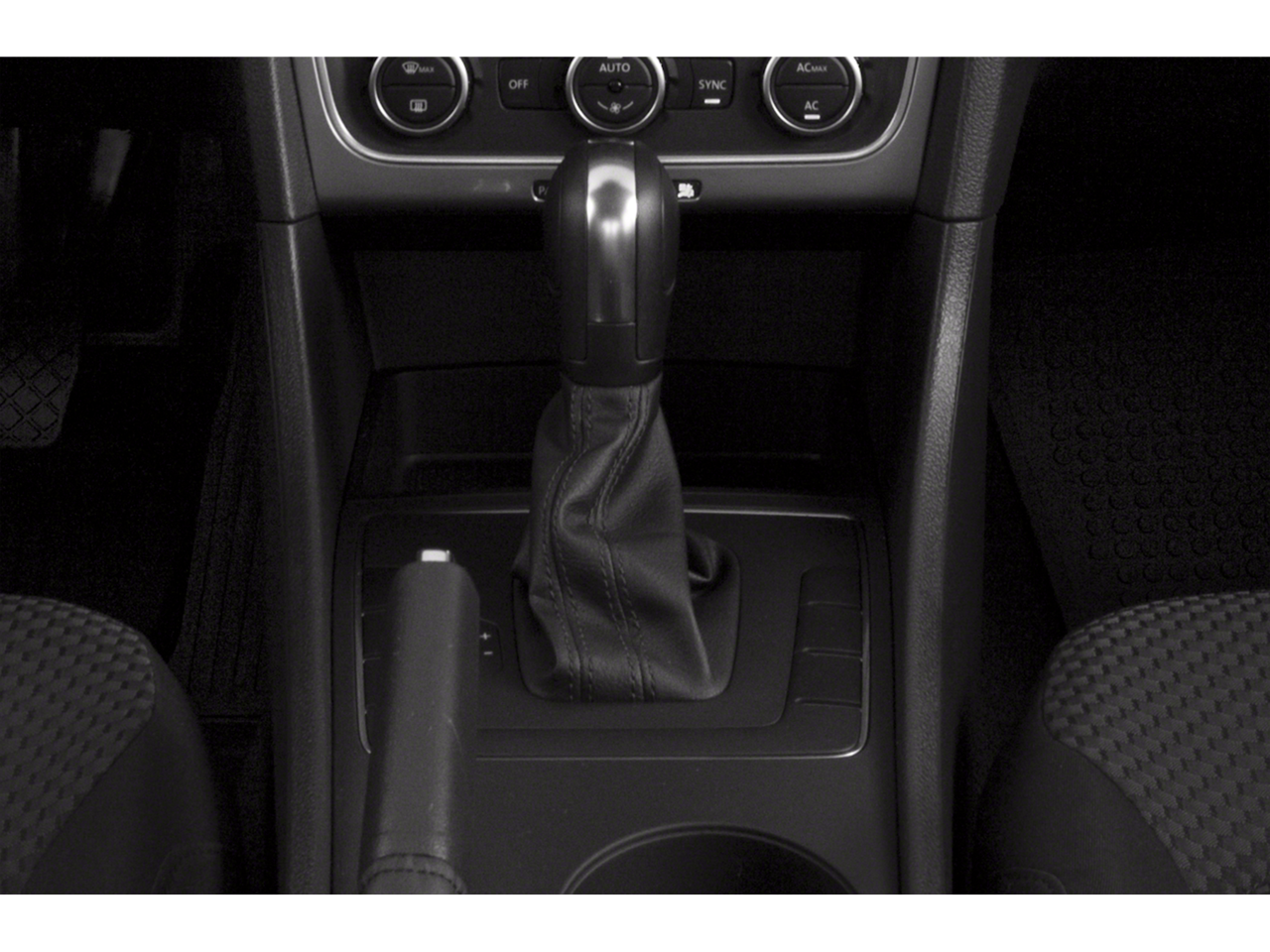 2015 Volkswagen Passat SEL Premium