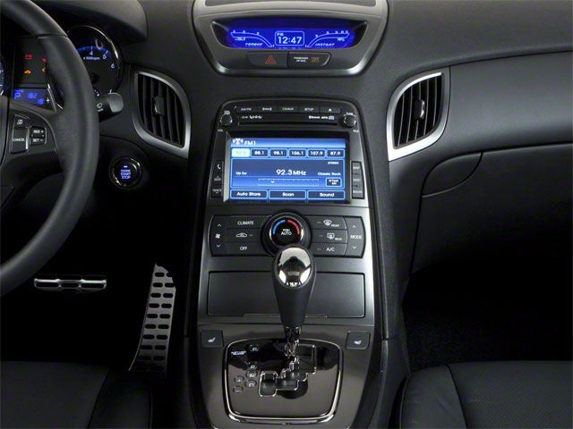 2010 Hyundai Genesis Coupe 3 8