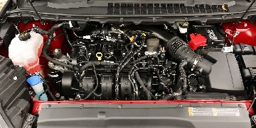 Engine Appearance of the 2021 Ford Edge available at Wyatt Johnson Ford