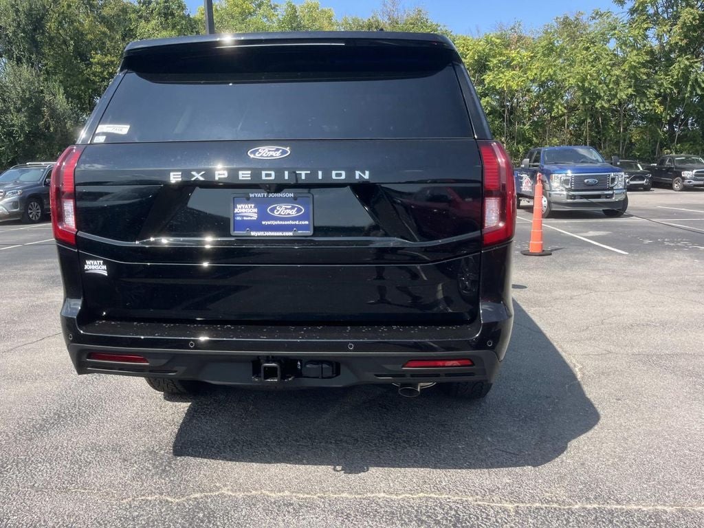 2027 Ford Expedition Active