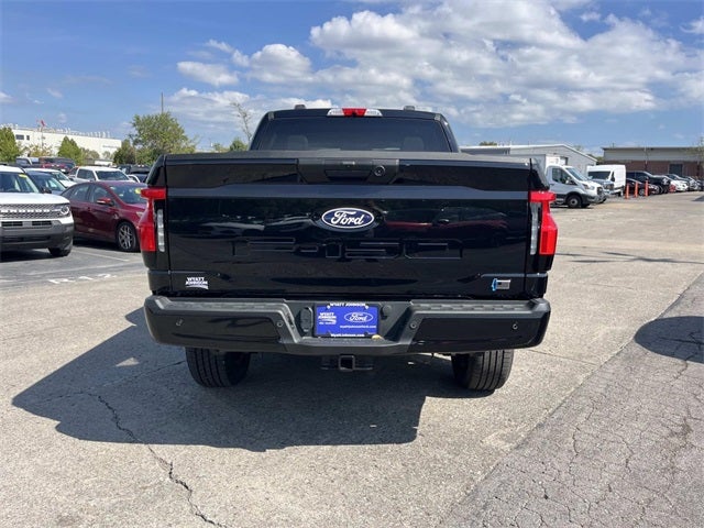 2025 Ford F-150 Lightning Flash