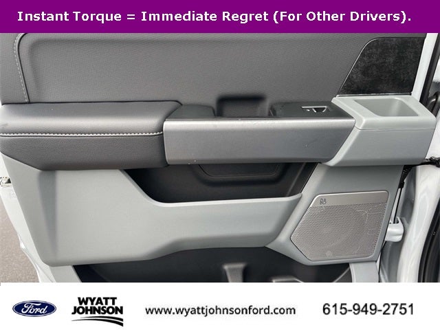 2025 Ford F-150 Lightning Flash