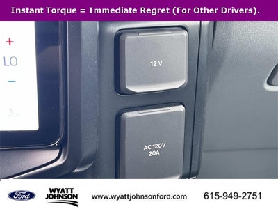 2025 Ford F-150 Lightning Flash