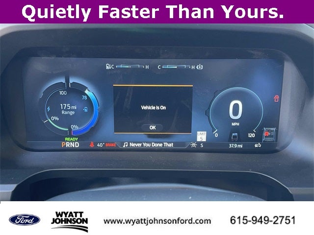 2025 Ford F-150 Lightning Flash