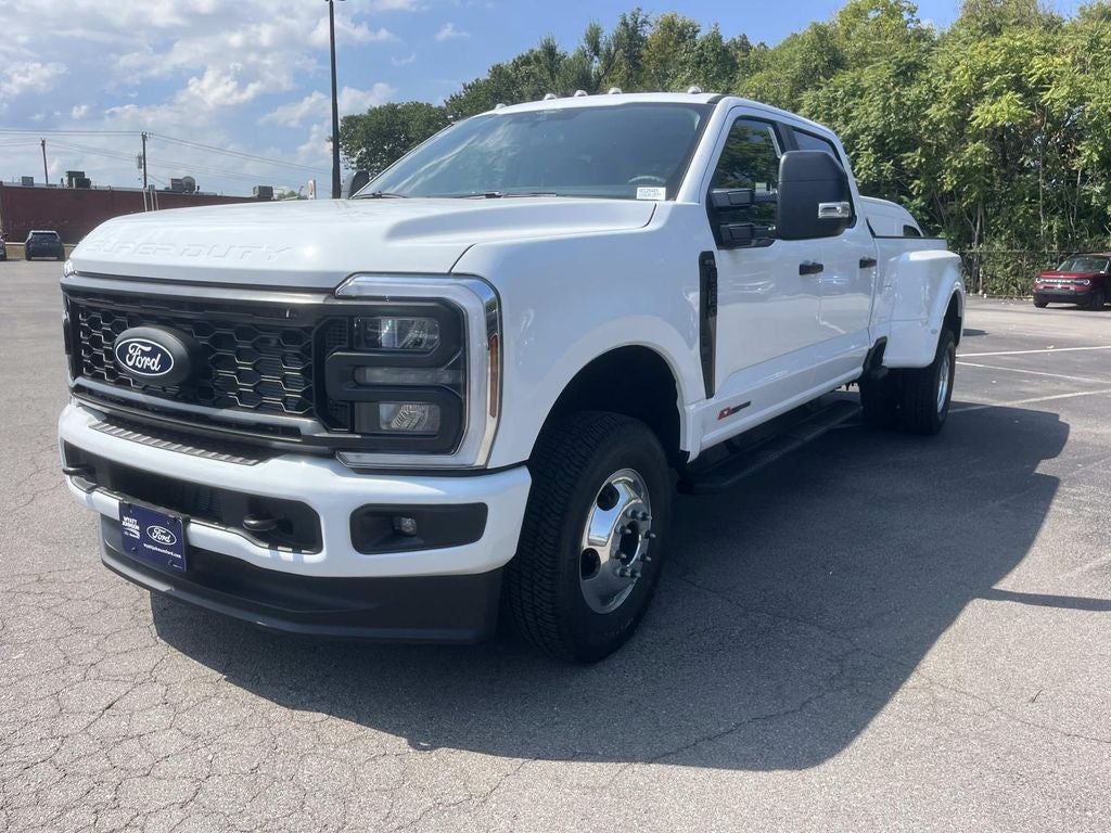 2027 Ford F-350SD XL DRW