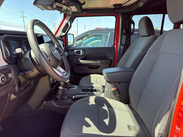2025 Jeep Wrangler Sahara