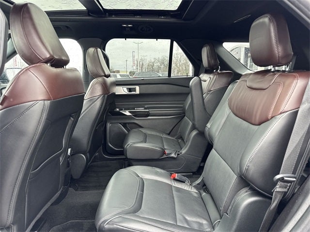 2021 Ford Explorer Platinum