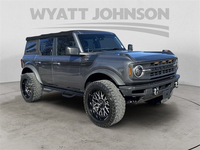 2022 Ford Bronco Base