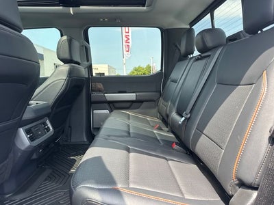 2025 Ford F-350SD Lariat DRW