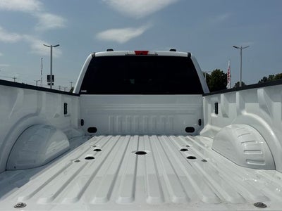 2025 Ford F-350SD Lariat DRW