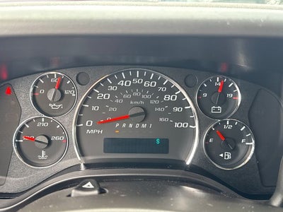 2025 Chevrolet Express 3500 LT Passenger