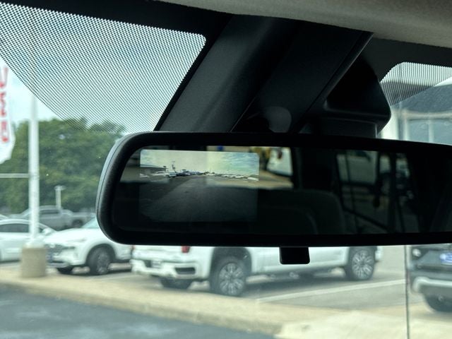 2025 Chevrolet Express 3500 LT Passenger