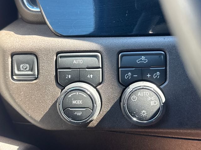 2026 Chevrolet Silverado 1500 LT LT1