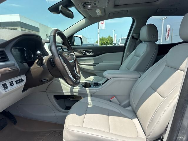 2021 GMC Acadia SLT