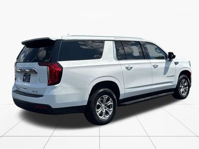 2023 GMC Yukon XL SLE