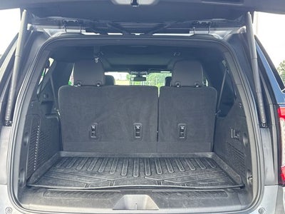 2022 GMC Yukon XL SLT