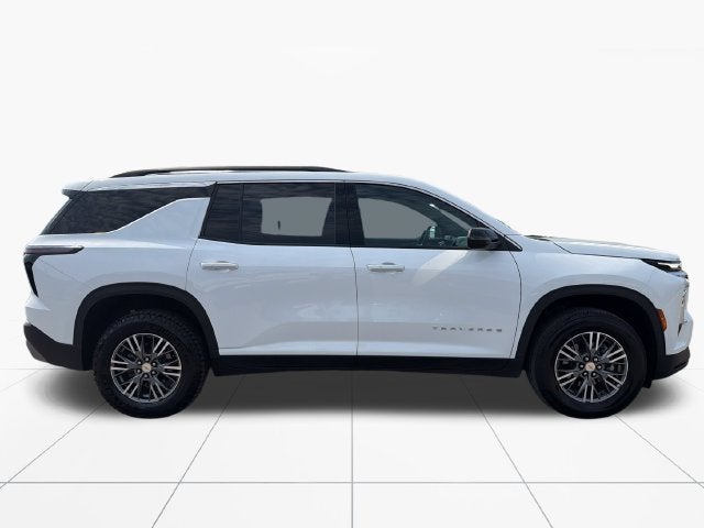 2025 Chevrolet Traverse LT 2LT