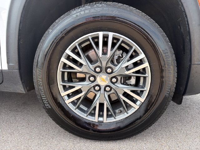 2025 Chevrolet Traverse LT 2LT
