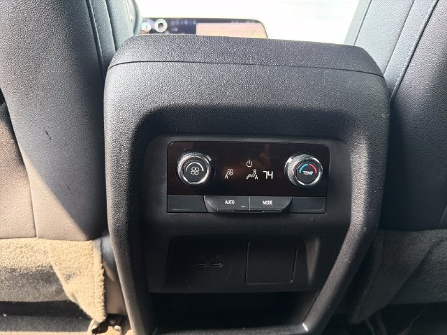 2025 Chevrolet Traverse LT 2LT