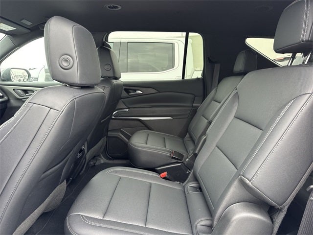 2025 Chevrolet Traverse LT 2LT