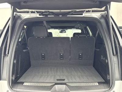 2025 Chevrolet Suburban RST