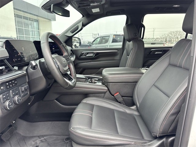 2025 Chevrolet Suburban RST