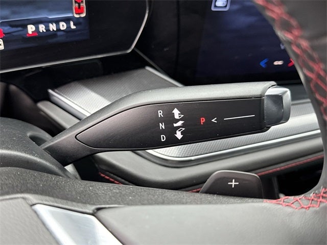 2025 Chevrolet Suburban RST