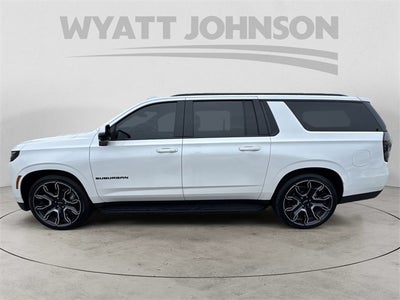 2025 Chevrolet Suburban RST