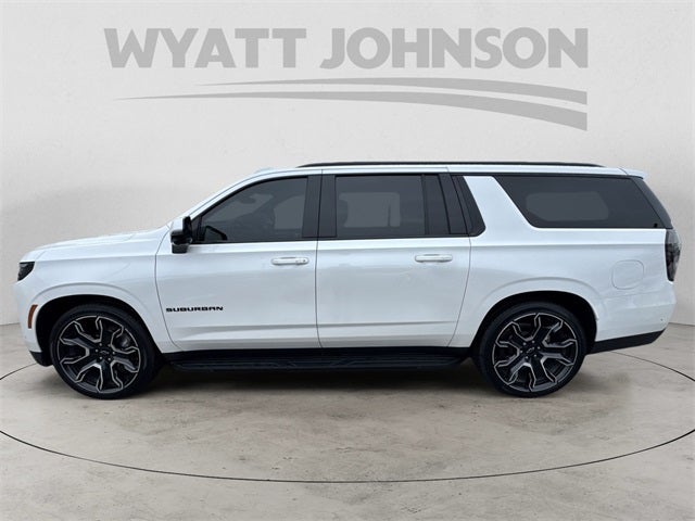 2025 Chevrolet Suburban RST