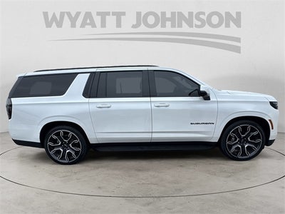 2025 Chevrolet Suburban RST