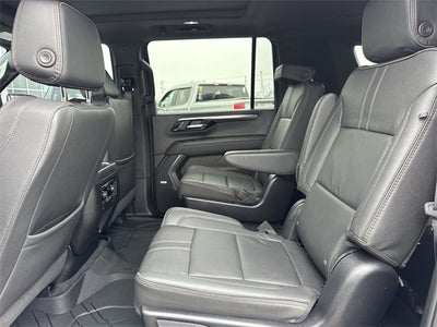 2025 Chevrolet Suburban RST