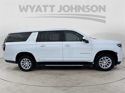 2024 Chevrolet Suburban LT