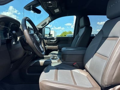 2022 GMC Sierra 2500HD Denali