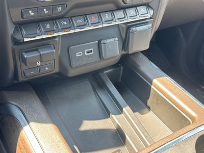2022 GMC Sierra 2500HD Denali