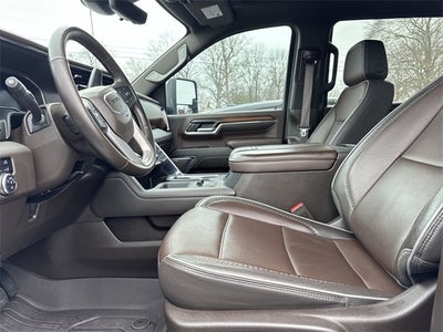 2024 GMC Sierra 2500HD Denali