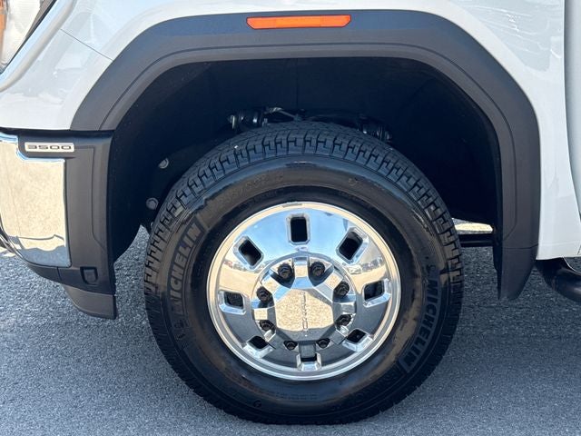 2024 GMC Sierra 3500HD Pro
