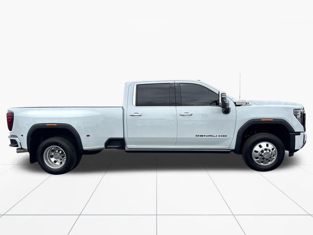 2026 GMC Sierra 3500HD Denali