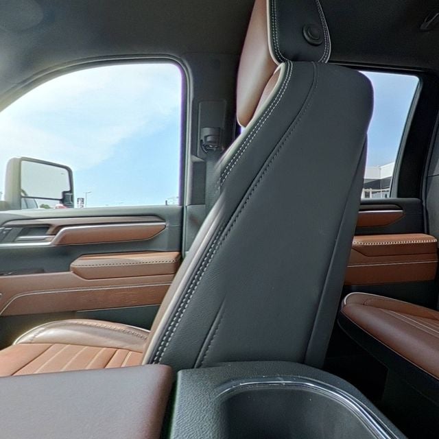 2025 GMC Sierra 2500HD Denali Ultimate