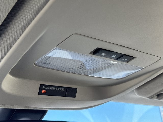 2022 GMC Canyon Elevation Standard