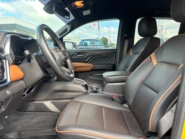 2023 GMC Canyon AT4
