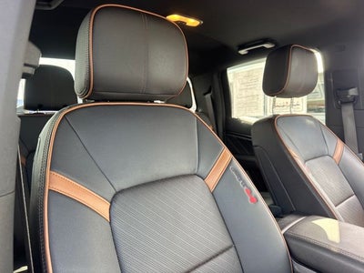 2023 GMC Canyon AT4