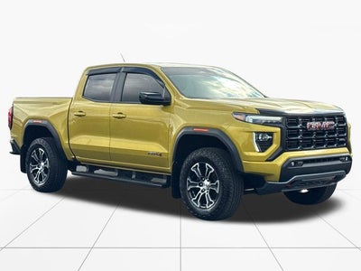 2023 GMC Canyon AT4