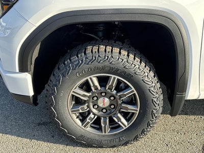 2024 GMC Sierra 1500 AT4