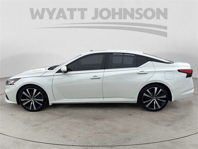 2020 Nissan Altima 2.5 Platinum