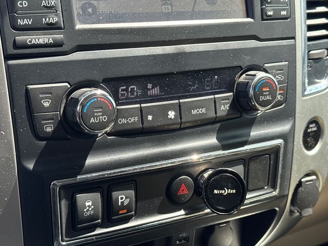 2017 Nissan Titan Base