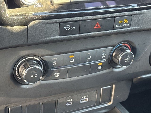 2024 Nissan Frontier SV