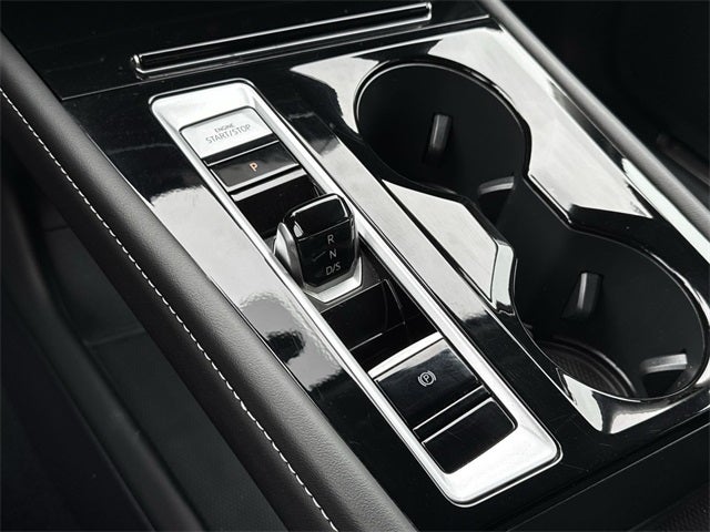 2025 Volkswagen Atlas 2.0T SE w/Technology 2.0T SE