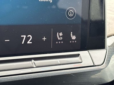 2025 Volkswagen Atlas 2.0T SE w/Technology 2.0T SE