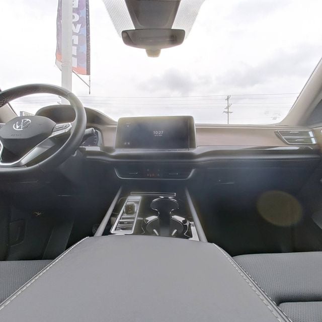 2025 Volkswagen Atlas 2.0T SE w/Technology 2.0T SE